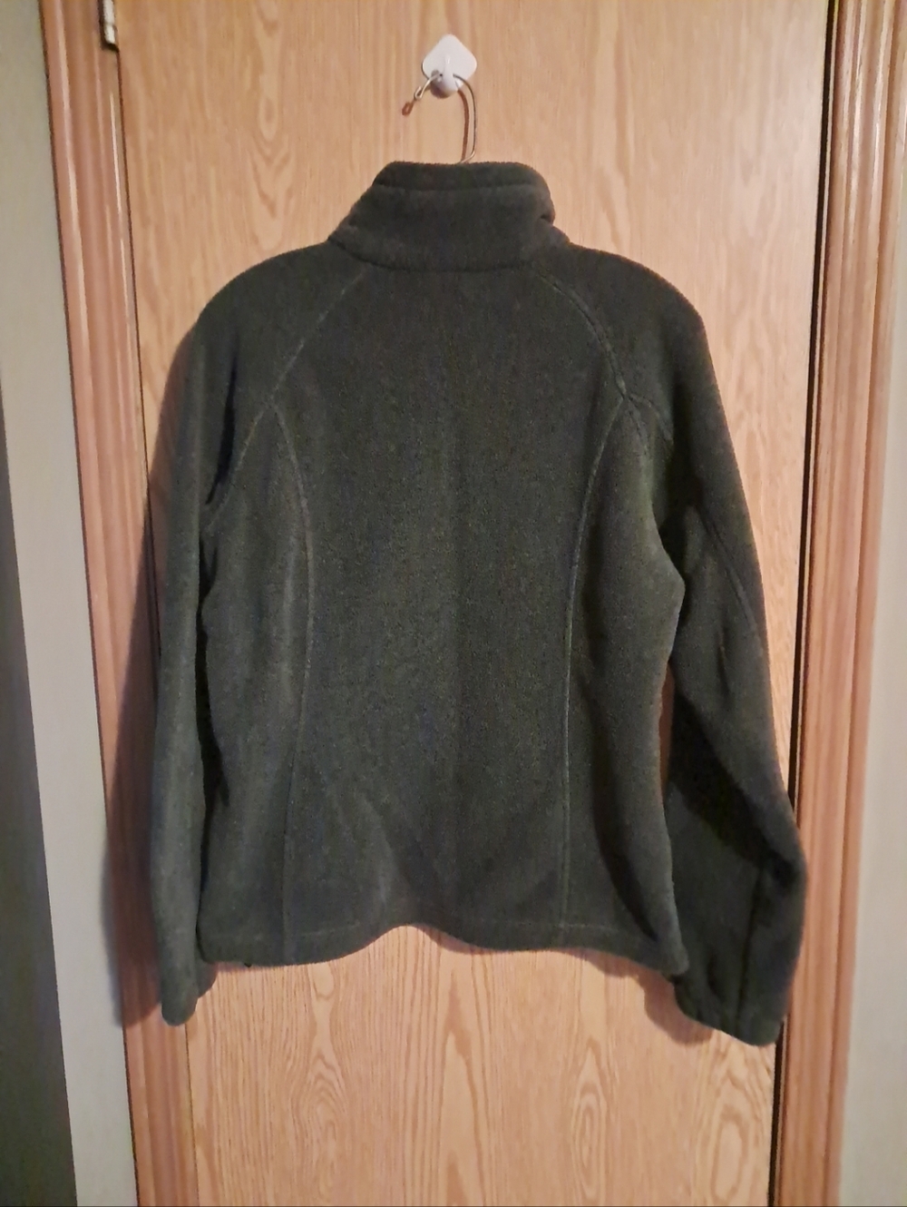 Ladies Columbia Charcoal Gray Zip Up Fleece Jacket With Pockets Sz. M Brand New - Picture 2 of 7